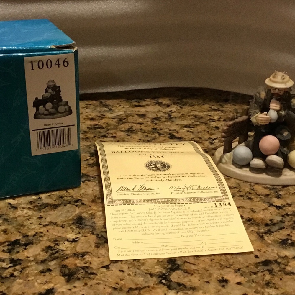 Emmett Kelly “Balloons For Sale” figurine